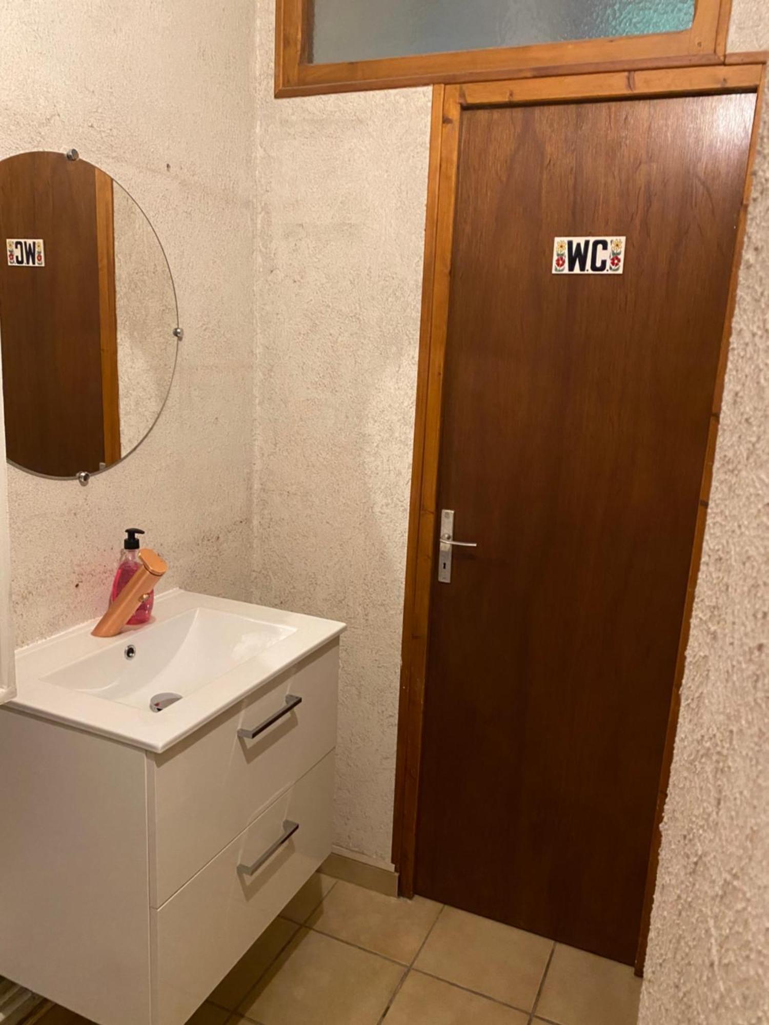 T2 Proche De La Gare Et Du Centre-Ville Nouveau Proprio Besançon Esterno foto